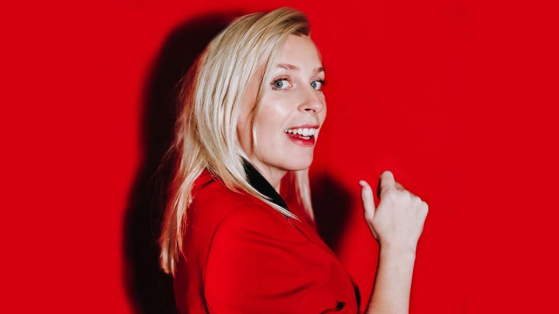 Sara Pascoe Success Story 450 wide.jpg