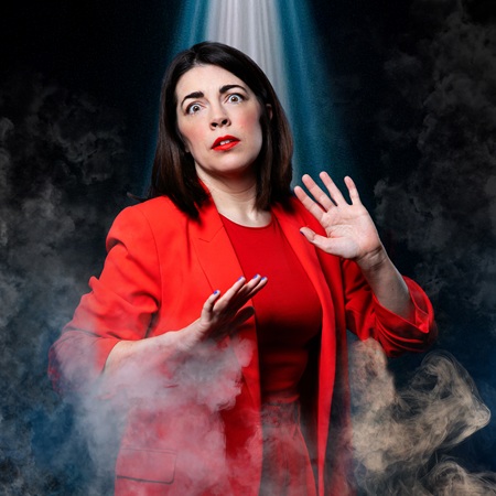 08-Jul - Rosie Holt 044smokin.jpg