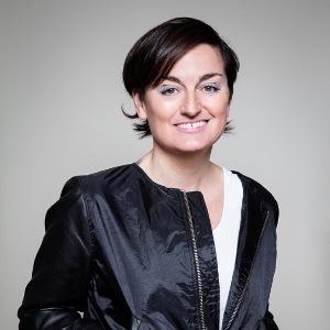 Zoe Lyons.JPG